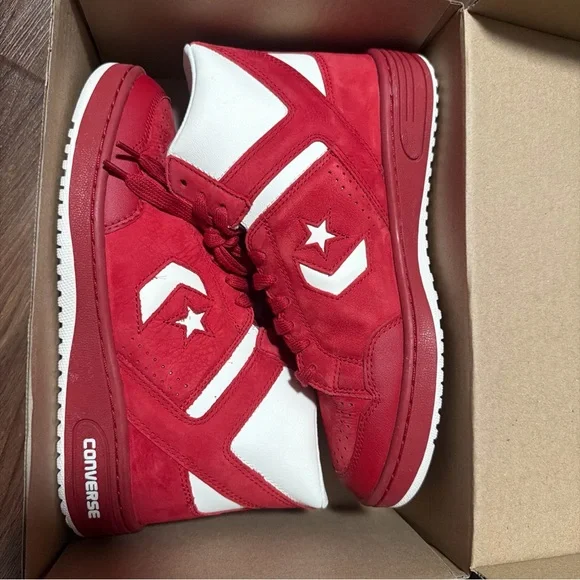 Converse Weapon Mid Red White A14832C Size  M 9.5 Brand New - Picture 2 of 6